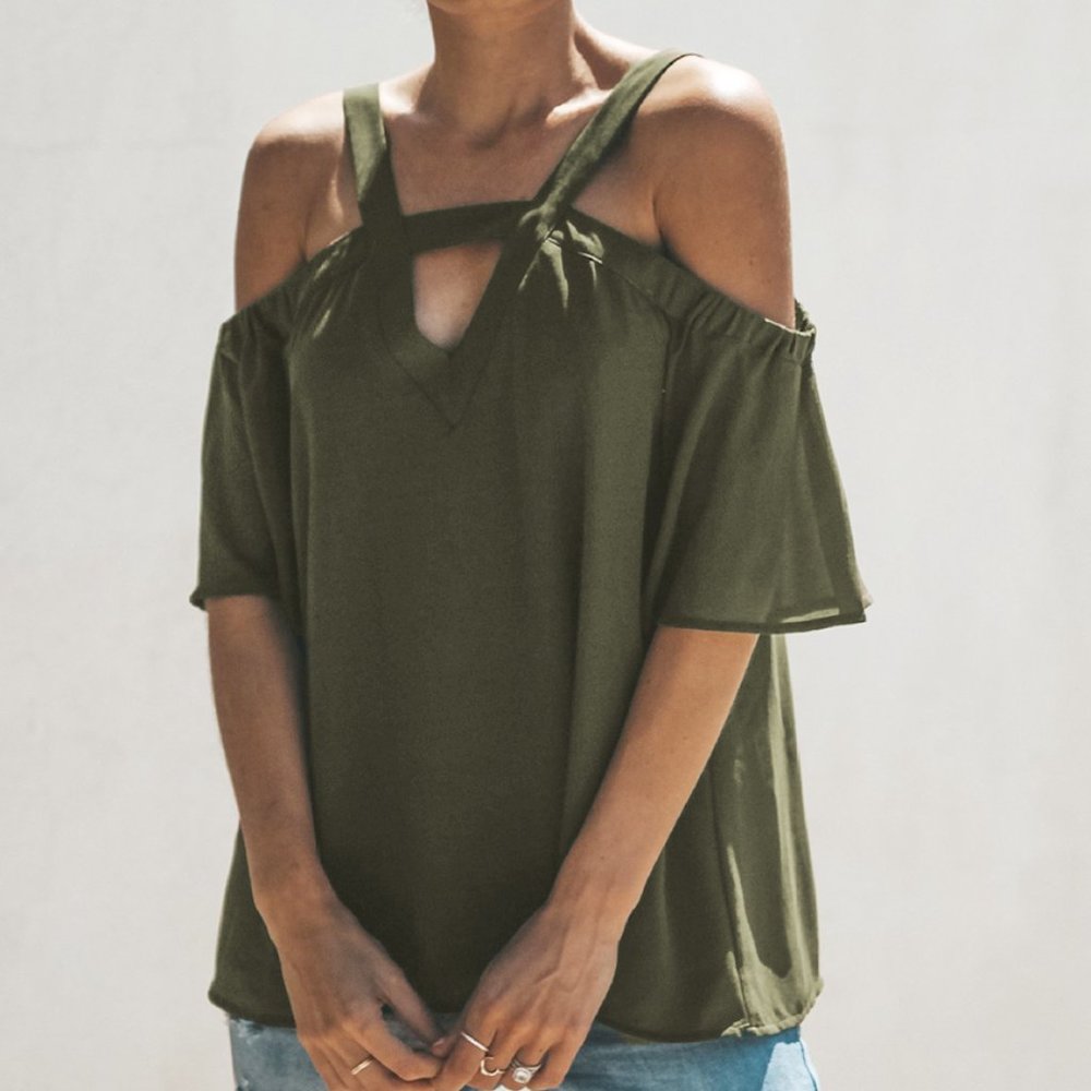 Solid Cutout Cold Shoulder Top